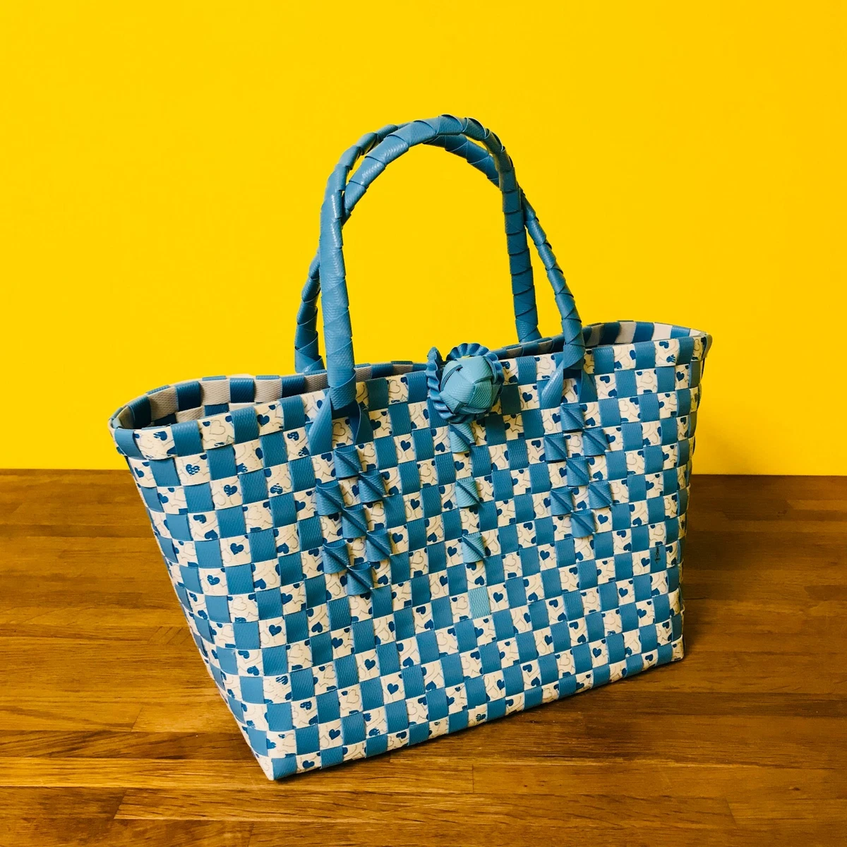 HANDMADE WOVEN PLASTIC HAND BAG IN LIGHT BLUE WHITE SMALL