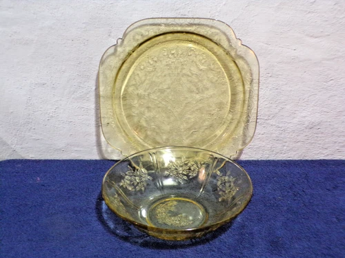 Vintage Madrid Amber 1930's Depression Cameo Pattern Glass Serving Plate & Bowl