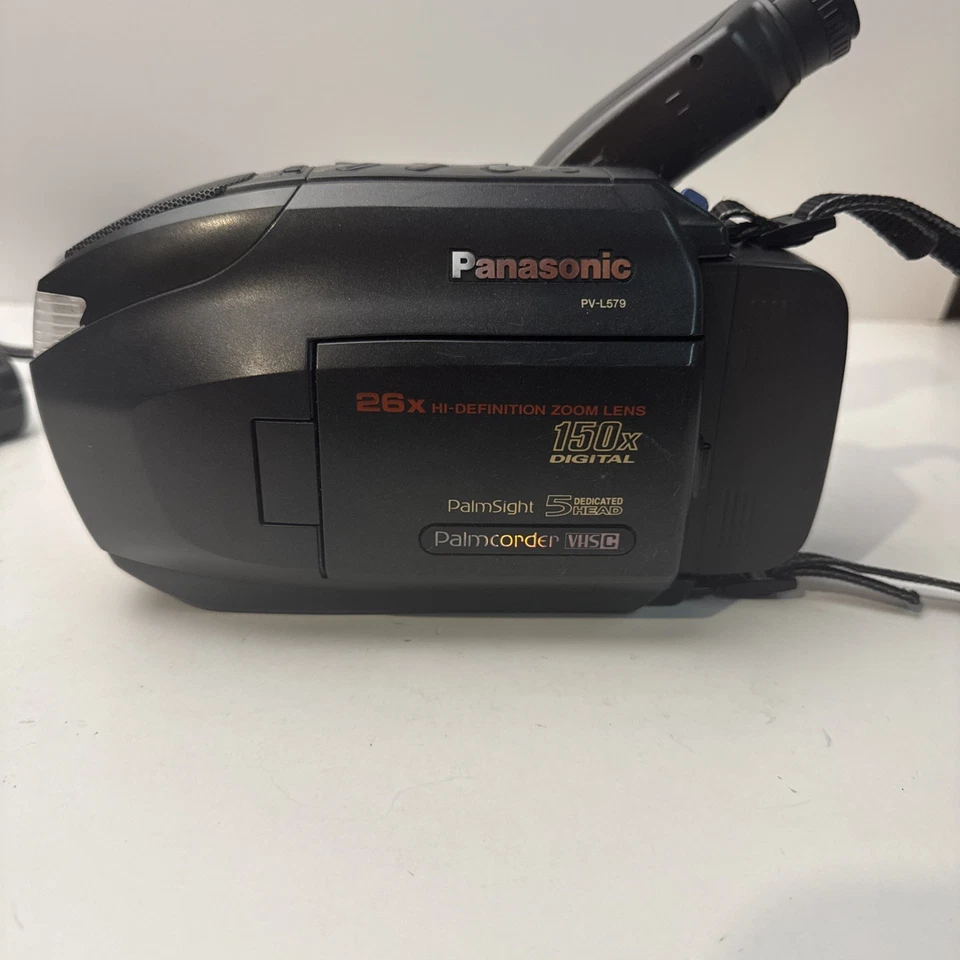 Panasonic Palmcorder Model PV-L579 VHS Tested W/ Charger Tested Works Fine - Image 2 of 4