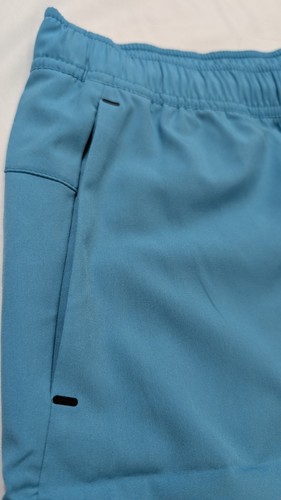 Old Navy Above Knee Stretch Tech Performance Shorts Boys Xl 14-16 New With Tag - Picture 2 of 8