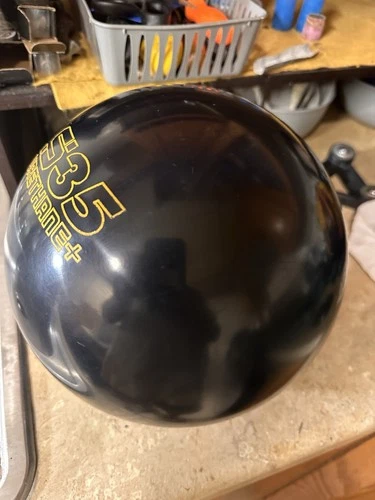 900 Global Zen U Ball - Right Handed - Single Drill - 15lb