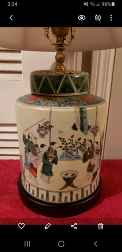 Hermosa lámpara de porcelana asiática con estatuillas - Imagen 12 de 12