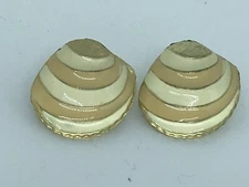 Vintage Cream Gold Tone Enamel Shell Shaped Earrings Swirled Clam Shape