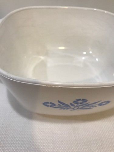 #2 Corning Cornflower Blue 1 3/4 Quart Square Covered Casserole with Fin Lid - Picture 3 of 9
