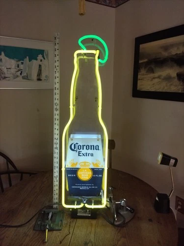 Vintage Mt. Vernon Corona Extra La Cerveza Mas Fina 3-Foot Neon Sign, Circa 2010