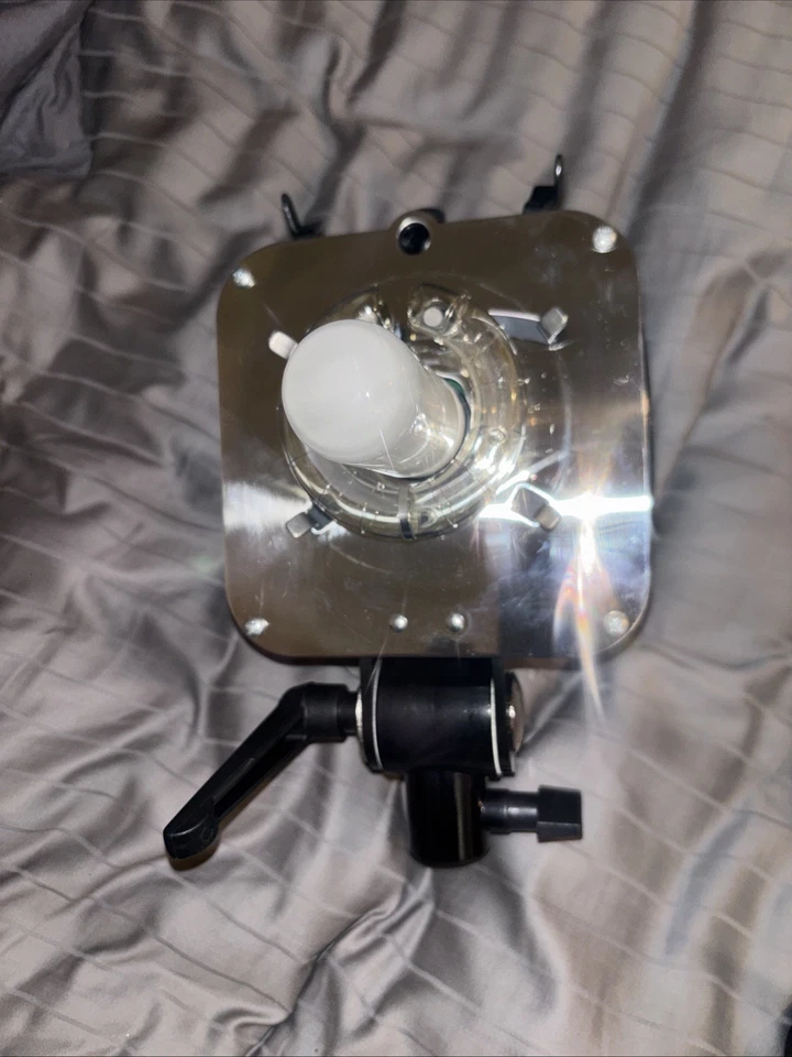 Paul C. Buff AlienBees B400 Martian Black COMPLETE Flash Unit Kit - Image 3 of 4