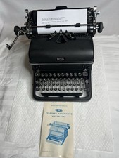 Vintage Very Nice 1940 Royal KMM Black Textured W/Black Key Board - Types V/Well thumbnail
