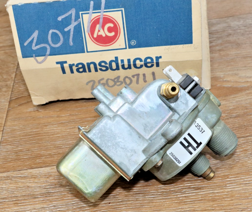 NOS GM 25030711 TRANSDUCER, C3 Corvette Cruise Control 1977-1980 - Picture 5 of 5