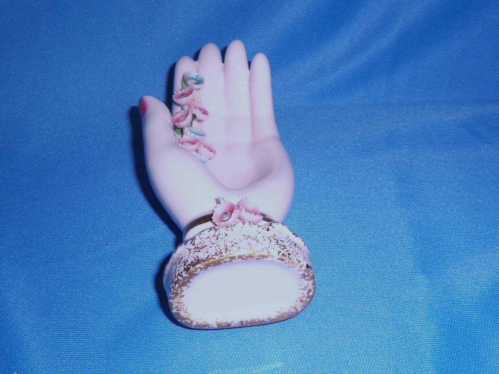 Vintage Lefton Porcelain Pink Hand Jewelry Holder w Pink & Blue Flowers
