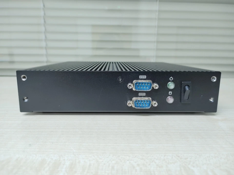 E300 Fanless Box PC Intel Bay Celeron 2xFront RS232 *USED- NO PSU/RAM/SSD* - Image 2 of 4