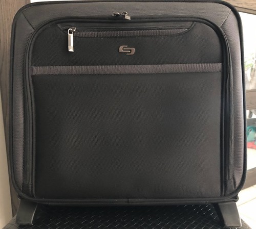 SOLO Rolling Business Travel Luggage - Roller Laptop/Briefcase Bag - Picture 2 of 12