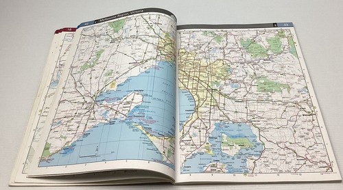Australia Touring Atlas Travelling Guide Book Hema Road Maps 7th Edition 2007 - Picture 10 of 19