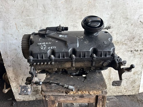 Volkswagen Touran I 2006 Diesel 77kW Zylinderkopf 038103373R ART34823