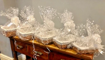 HOUSE OF HENPEN Make Your Own Hamper Kit Lined Willow Wicker Basket 5 sizes + Cellophane & Bow