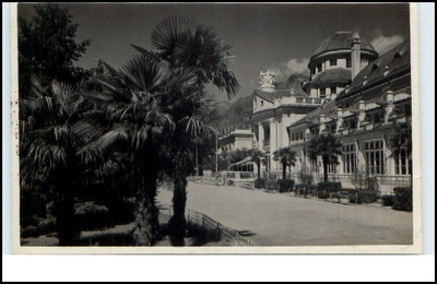 Merano Meran Südtirol Italien Cartolina 1930 gelaufen Partie am Casino di Cura