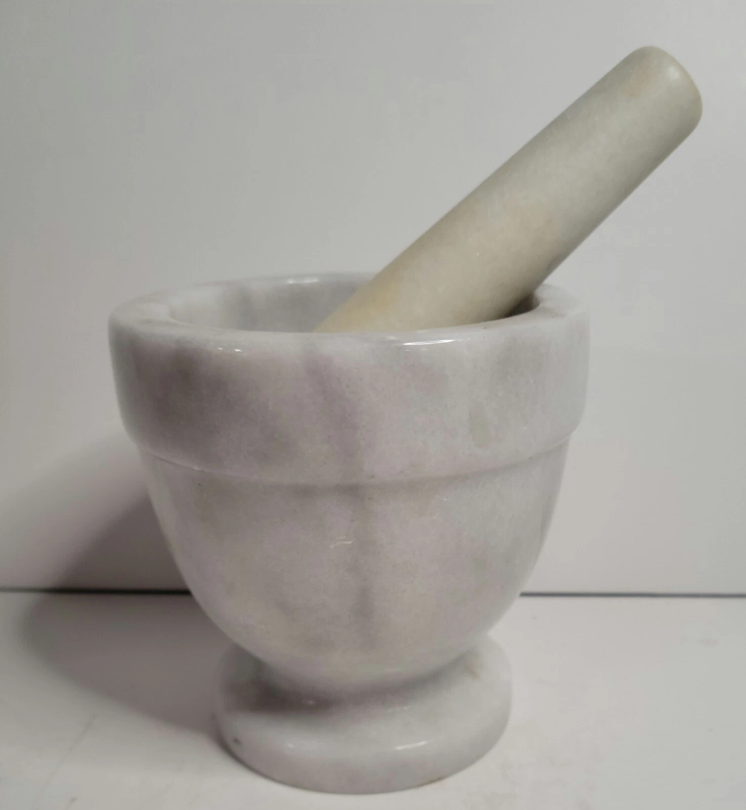 Mortar & Pestle White & Gray Marble Set