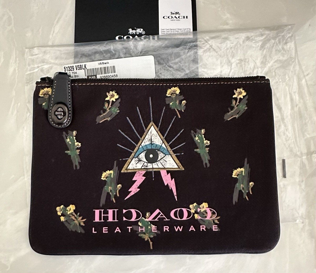 NWT COACH BLACK/MULTI CANVAS PYRAMID EYE TURNLOCK 26 POUCH 51329