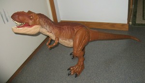 jurassic world fallen kingdom toys super colossal t rex