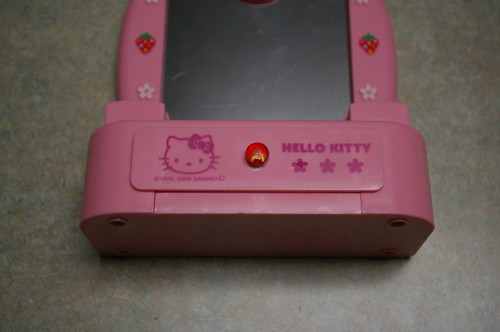 2008 SANRIO HELLO KITTY TOKYO JAPAN PLASTIC TOY VANITY MIRROR - Picture 10 of 20
