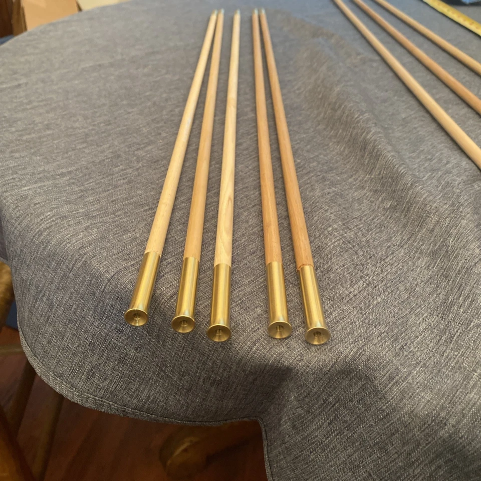 Hickory Ramrod 29” L X 3/8” W. Para Ramrods de repuesto para la mayoría de los cargadores de bozal. Foto 2 de 4