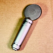 M-Audio Solaris Large-Diaphragm Multi-Pattern...