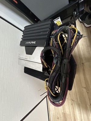 ALPINE MRV-T320 2 Channel Power Amplifier Subwoofer Amp Glass