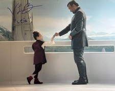 Star Wars Vivian Lyra Blair Signed Leia 11x14 Photo-GENUINE Autograph