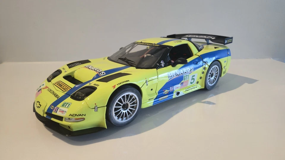 GMP 1/12 Chevrolet Corvette C5-R #5 Menards Diecast #184 of 350 - Image 2 of 4