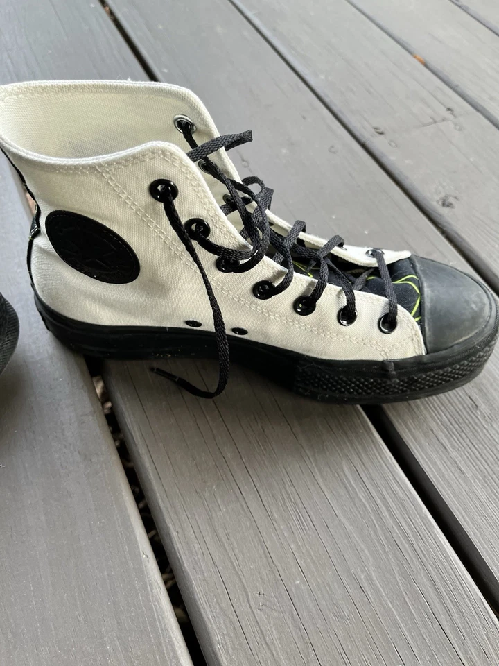 Billie Eilish tamanho 8 Converse feito sob medida - Branco, preto, verde com estrelas - Imagem 3 de 4