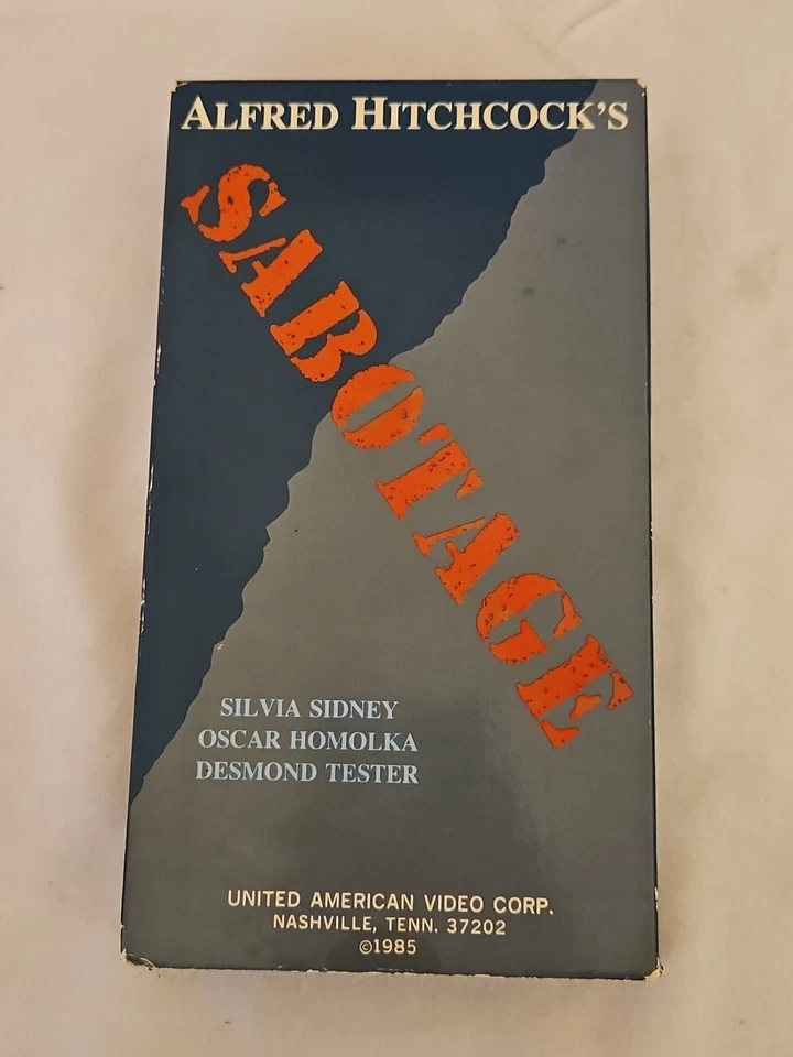 Hitchcock VHS Lot 10 B&W Sabotage Psycho Vertigo Suspicion Film Noir Woody Allen - Image 2 of 4