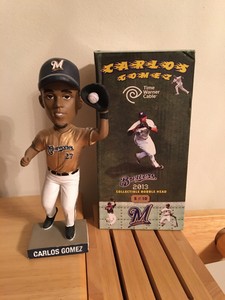 milwaukee brewers gold cerveceros jersey