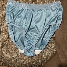 vintage FOTL SIZE 8 GRANNY PANTY, medium blue color wide lace at waist NWOT