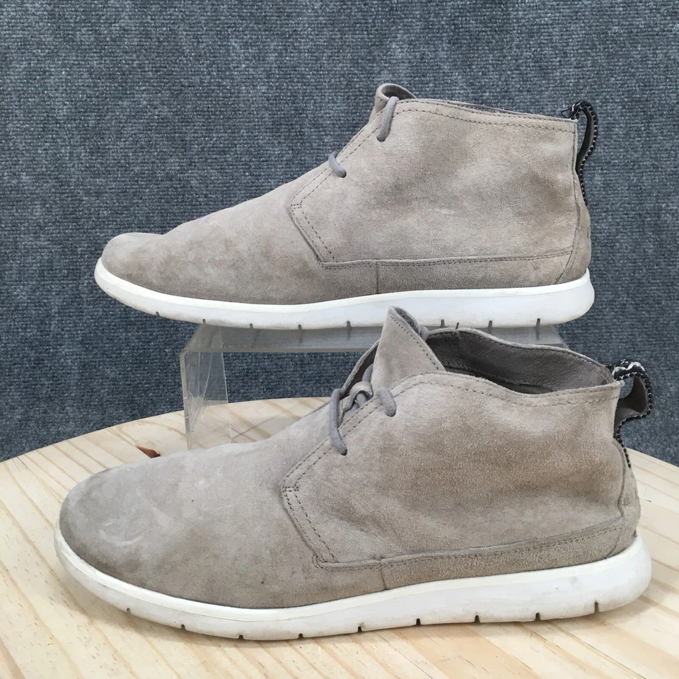 UGG Boots Mens 11 Freamon Chukka Lace Up Ankle Booties Beige Taupe Suede Lace Up - Image 2 of 4