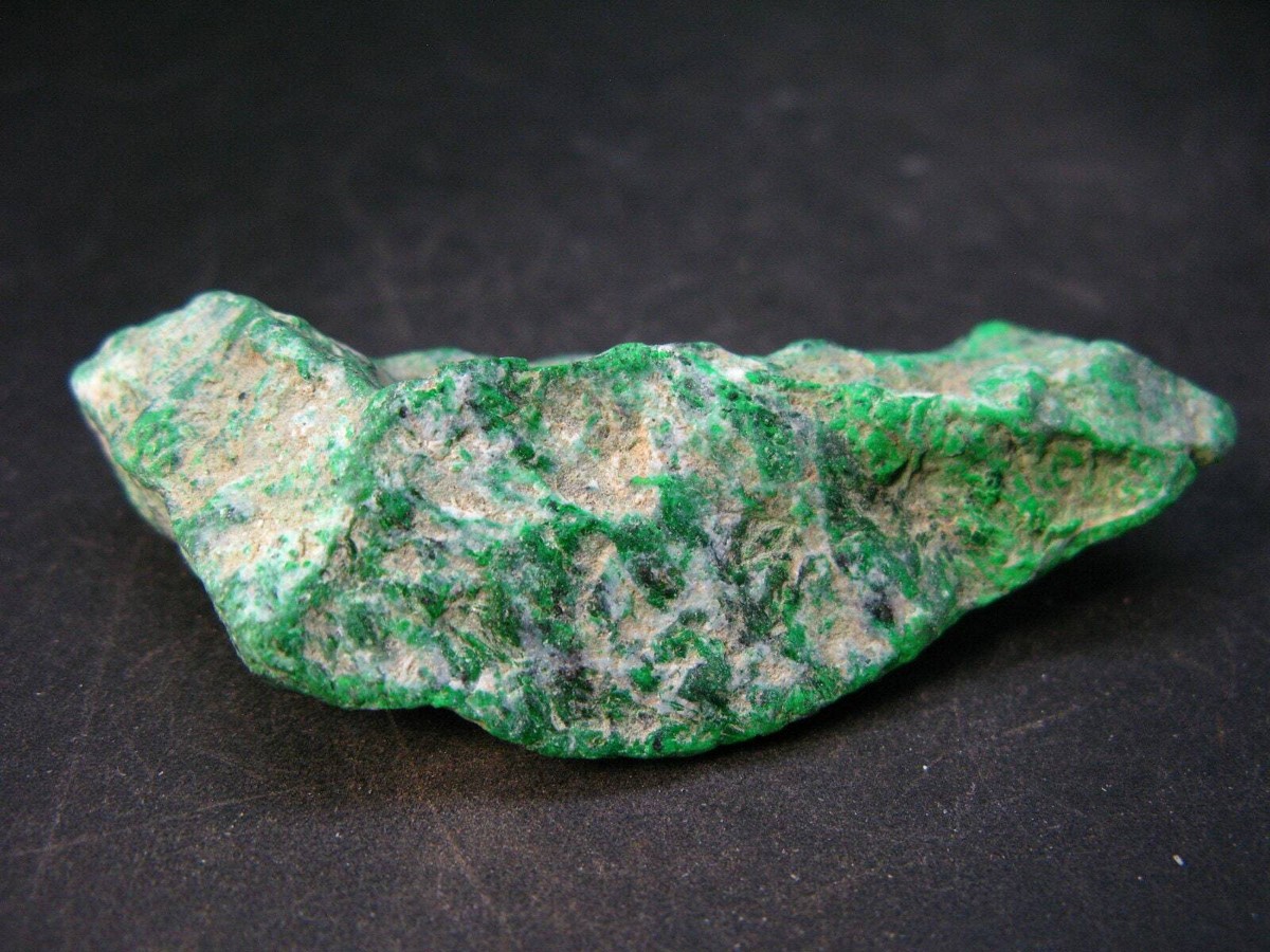 Extremely Rare Natural Maw Sit Sit Round Raw Piece from Myanmar