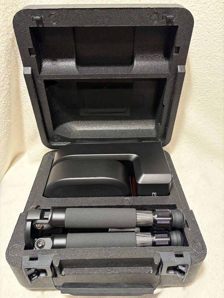 ZWO SEESTAR MODEL S-50 SMART TELESCOPE BUNDLE - MINI TRIPOD - CASE - NEW - Image 4 of 4