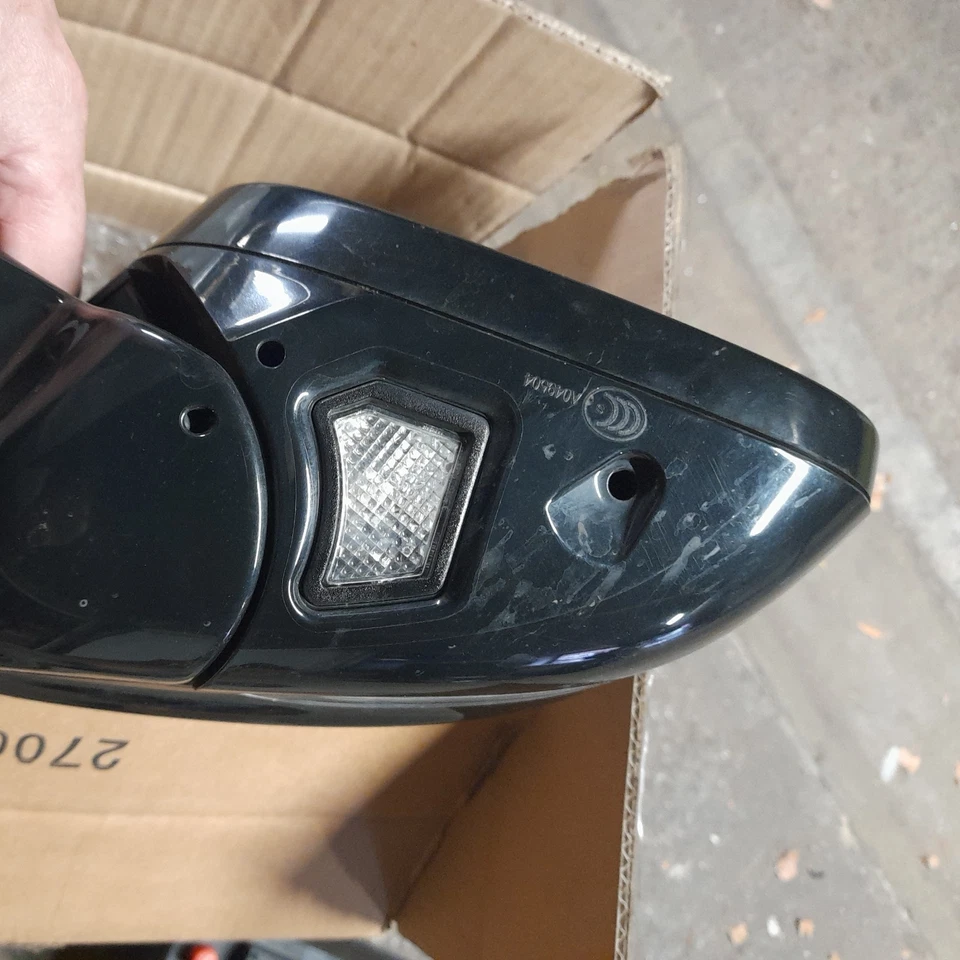 Espejo retrovisor Jaguar XJ Executive V8 2002 4 puertas salón conductor Foto 2 de 4