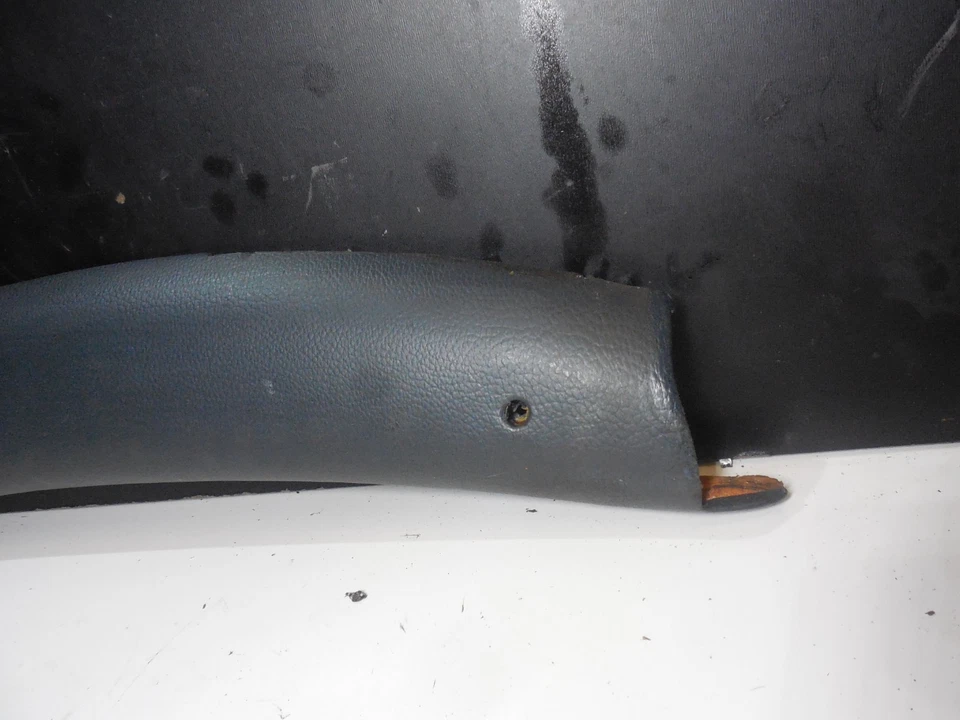 Visera de tablero embellecedor superior izquierdo azul 72-89 Mercedes Benz R107 450SL 380SL 560SL Foto 3 de 4