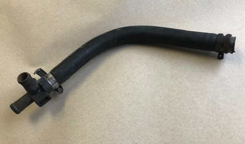 VW Golf 2 II Kühlwasserschlauch Kühlerschlauch Kühlwasser Schlauch 191819373A