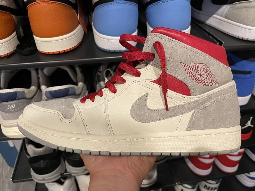 Nike Air Jordan 1 modello anarchy