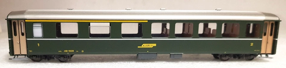 Bemo 3251, Personenwagen 1./2. Klasse der RhB, # AB 1528, H0m, neuwertig&OVP