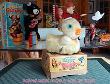 VINTAGE 1950'S WIND UP HAPPY DUCK BOXED  MADE JAPAN  WORKING  "RARE"