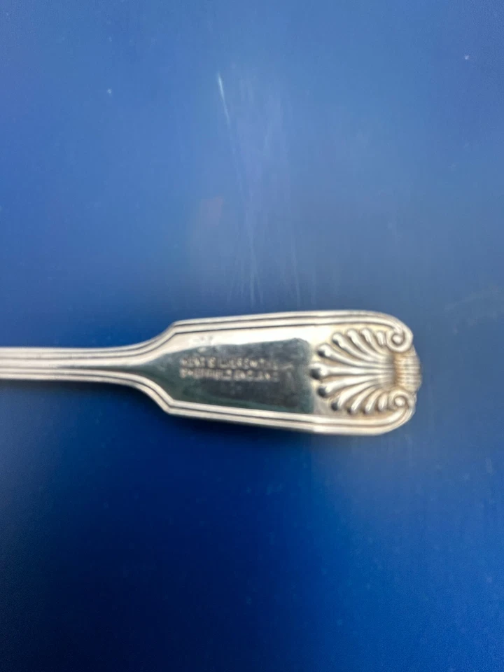 set of 18 english fiddle shell silverplate ice cream spoons by kent silversmith - Image 2 of 2