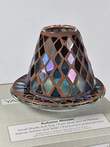 Yankee Candle Shade 80mmx88mm And Tray 30mmx120mm Autumn Mosaic BNIB - Picture 8 of 9