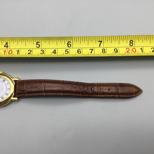 Tempic Watch Women 27mm Gold Tone 1802G Round Leather Band New Battery - Picture 16 of 17