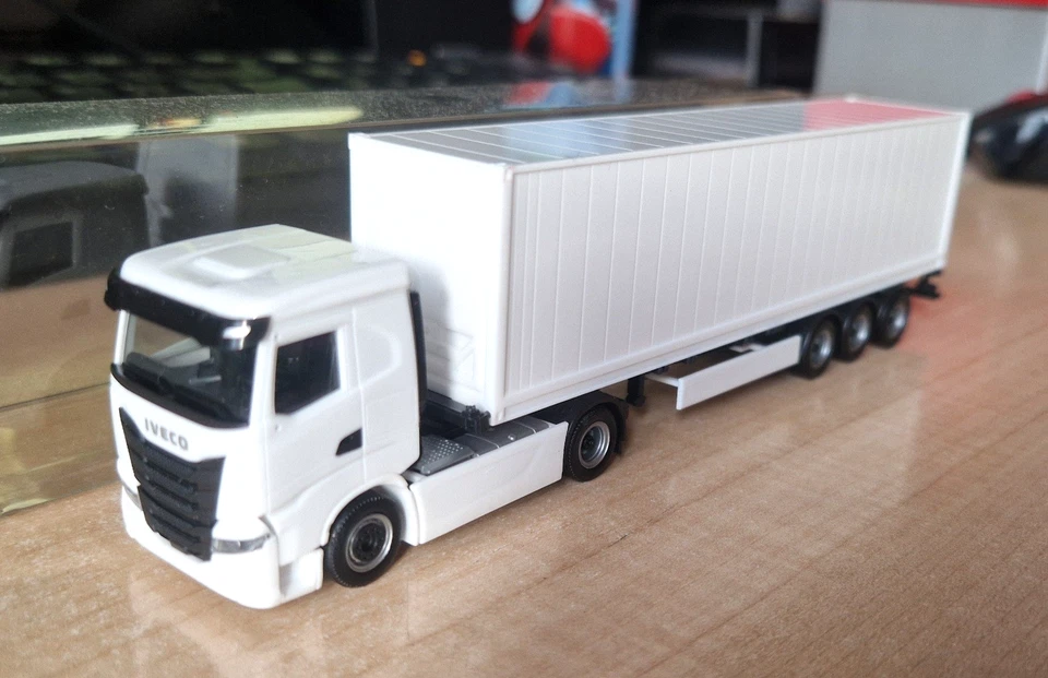 Herpa IVECO S-WAY autoarticolato trasporto container neutro bianco 1:87 OVP - Immagine 2 di 4