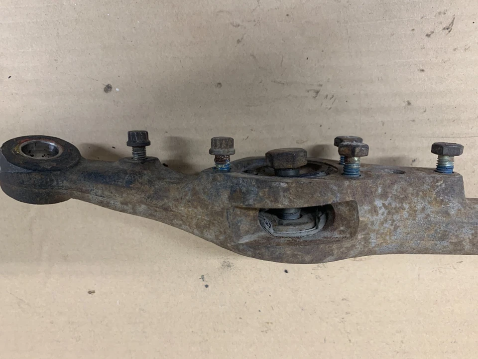 1989 Mercedes-Benz W126 300SE Front Left Lower Control Arm Foto 4 de 4