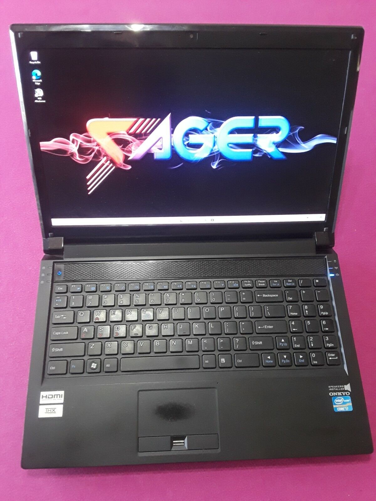 Sager Clevo P151EM1 laptop I7-3740qm 2.7-3.7Ghz 16GB 512GB NVIDIA M3000M 7260hmw Sager Clevo P151EM1 laptop I7-3740qm 2.7-3.7Ghz 16GB 512GB NVIDIA M3000M 7260hmw