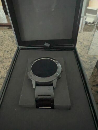 Garmin fenix 6 Sapphire Black DLC Smartwatch with Heathered Red ...