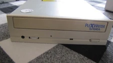 PleXWriter 16/10/40A CD-RW  Internal Drive