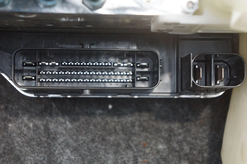 动力制动助推器气缸水库 34515A3BA69 宝马 750i XDrive G12 2020-2022 — 第 4/4 张图片